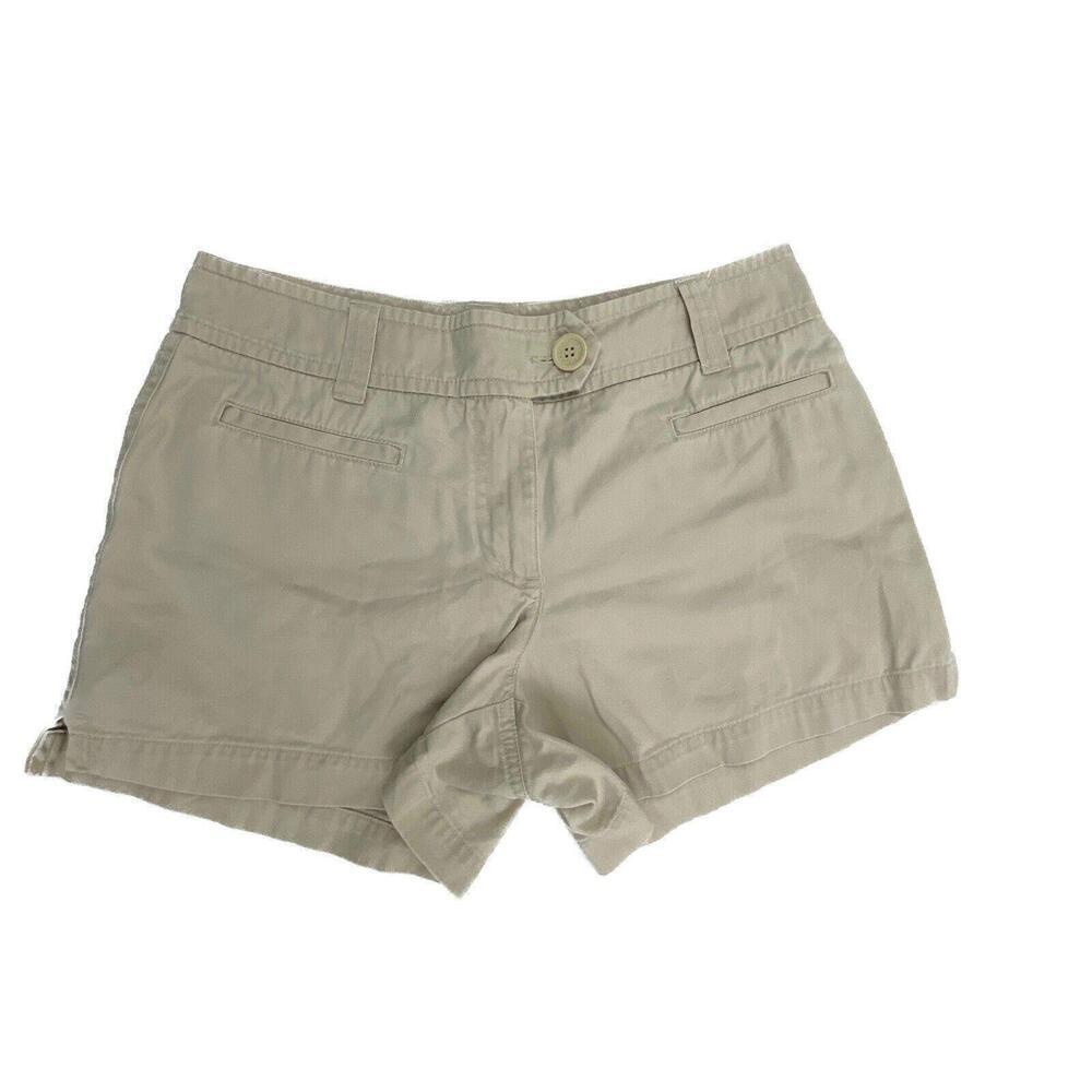 New York & Company 3" Inseam Women's size 8 Light Beige Chino Shorts